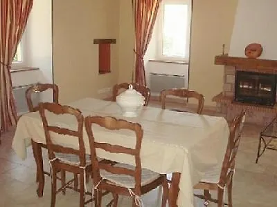 De La Clede Casa de Férias Mialet (Gard)